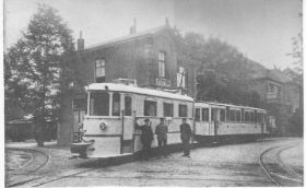 Motorwagens GSM in VElp 1923 met naam WP.jpg nieuwe scan net HP.jpg