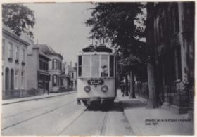 Tram Velp op de Hoofdstraat te Velp in of omstreeks 1936 FB 5 sep. 2016.jpg