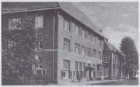 Naeff hotel 1924 FB 15 okt. 2015.jpg