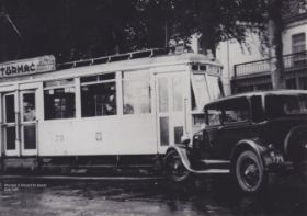 Botsing tram met auto op de Hoofdstraat Velp jaren twintig FB 2 aug. 2015.jpg