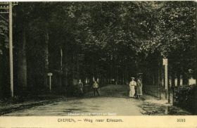 Rijksstraatweg van Dieren naar Ellecom rond 1915 FB 21-12-2013 en site 12-10-2017 met RWB.jpg
