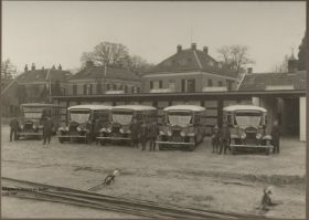 GTW met bussen en chauffeurs site 22-04-2015.jpg