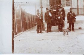 Postbezorging Arnhem in rond 1914.jpg